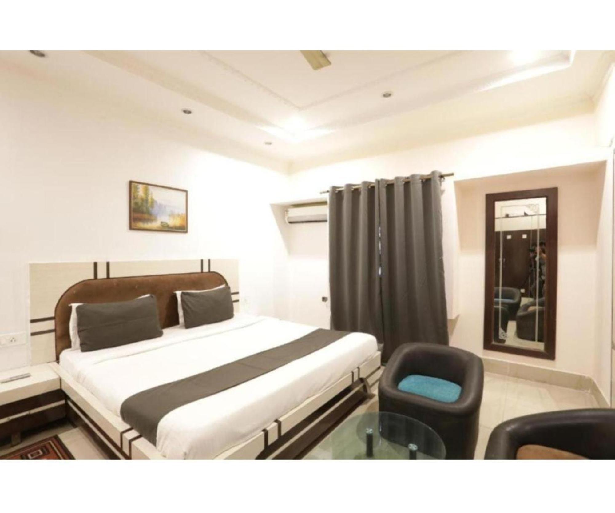Day S Inn Luxury Stay Near Care Hospital In Budget Friendly Price Best Seller Bhuvanesvar Kültér fotó
