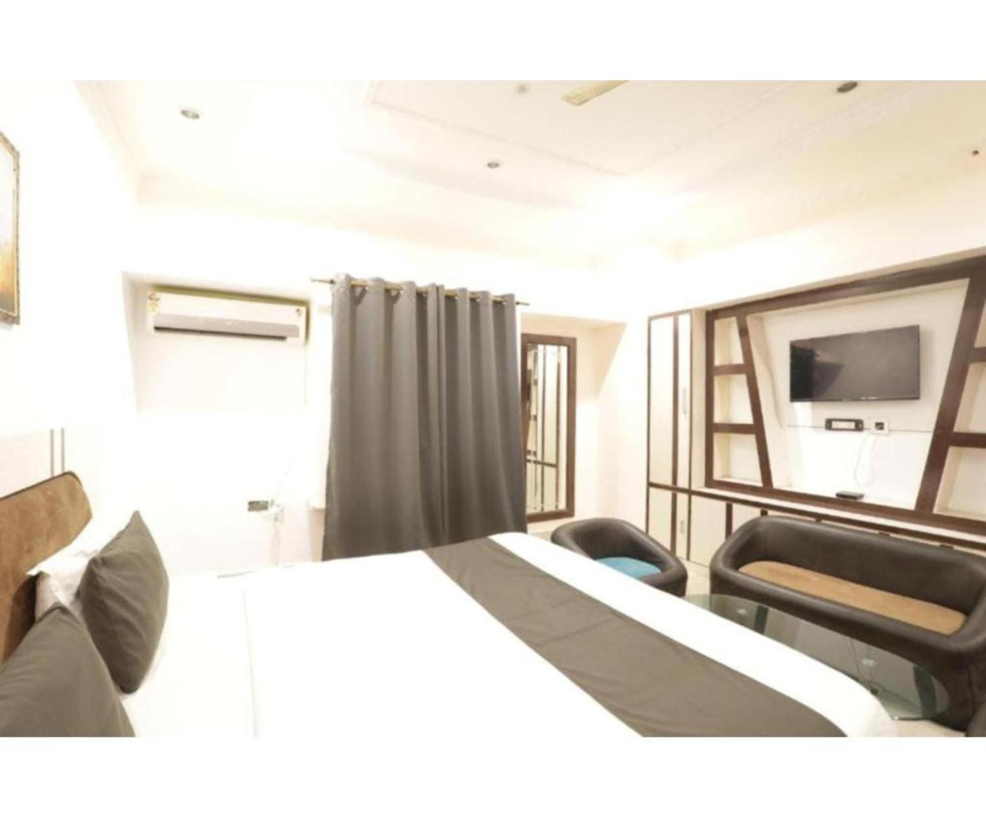 Day S Inn Luxury Stay Near Care Hospital In Budget Friendly Price Best Seller Bhuvanesvar Kültér fotó