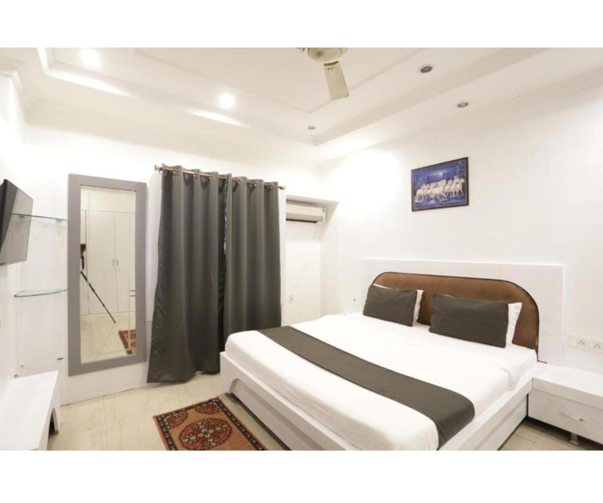 Day S Inn Luxury Stay Near Care Hospital In Budget Friendly Price Best Seller Bhuvanesvar Kültér fotó